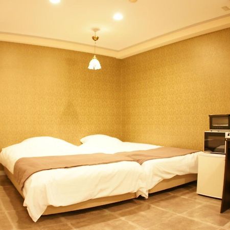 金沢駅前ホテル Stylish Station Hotel Kanazava Kültér fotó