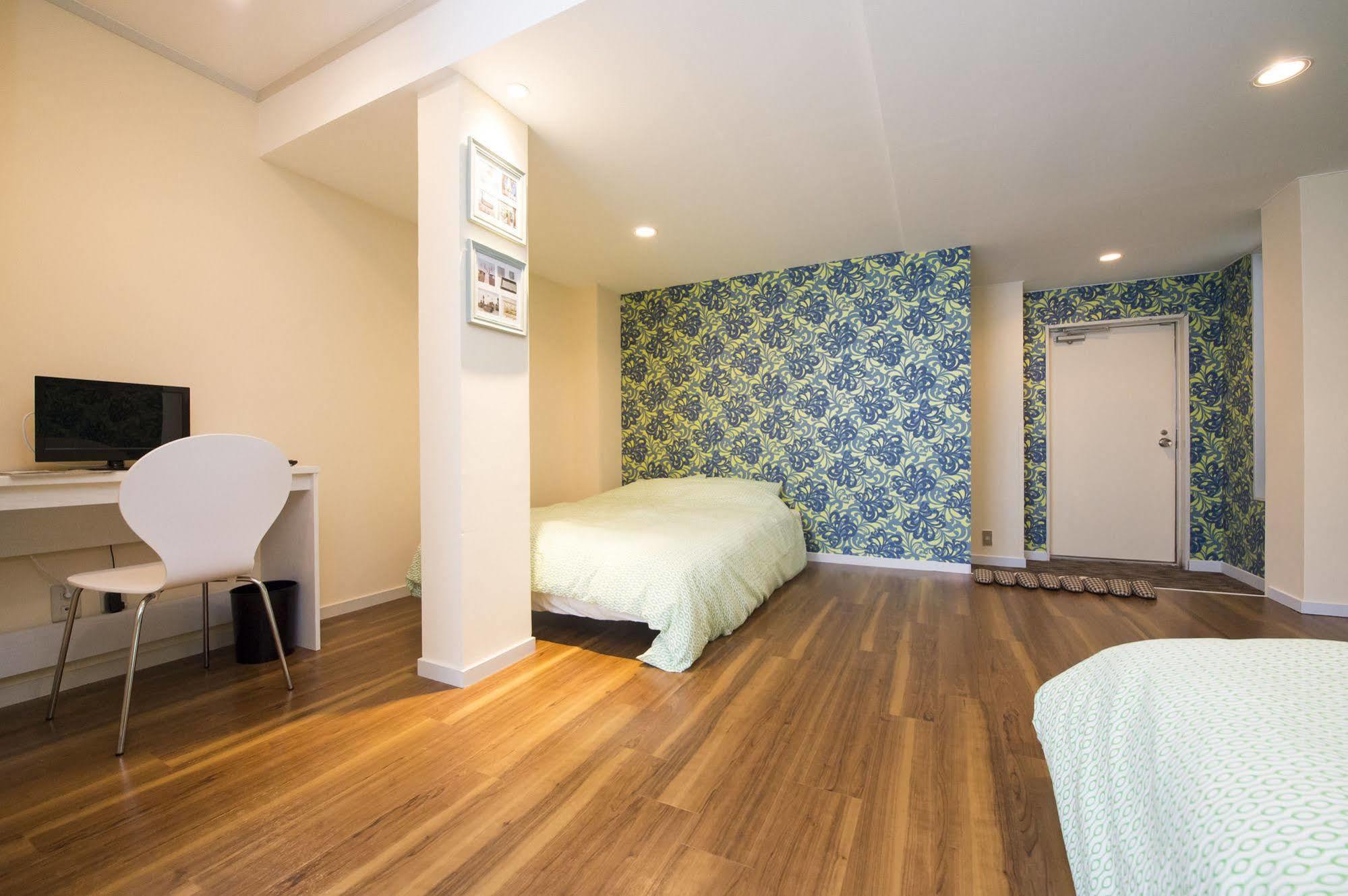 金沢駅前ホテル Stylish Station Hotel Kanazava Kültér fotó